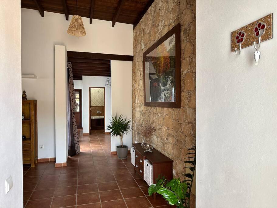 Private Villa With Pool In The Mountains Pájara Exterior foto